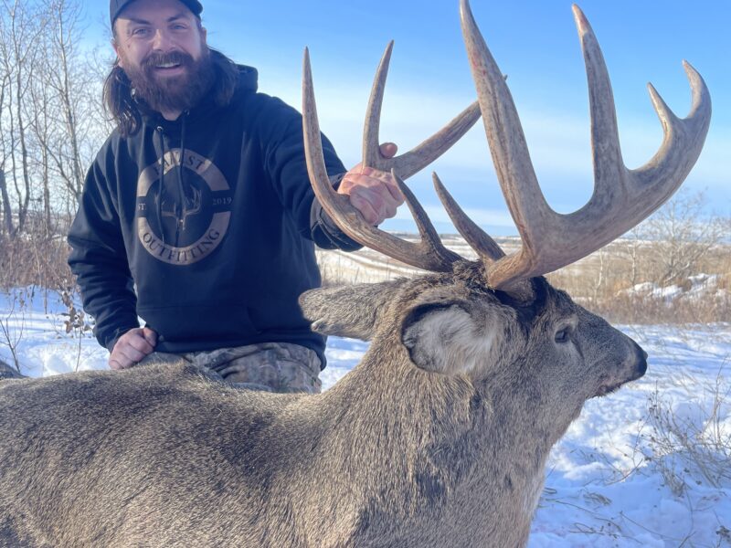 Alberta Canada Whitetail Deer Hunt