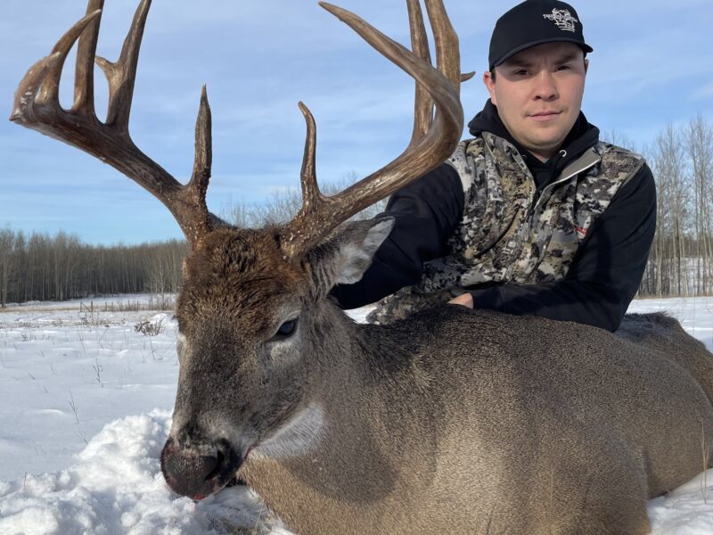 Alberta Canada Whitetail Deer Hunt