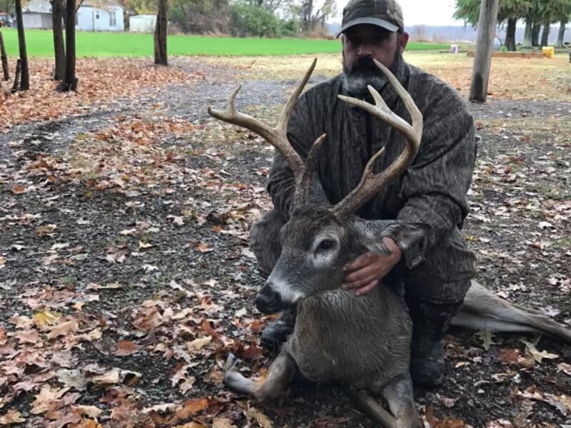 Guided Deer Hunts near Reelfoot | Grays Camp