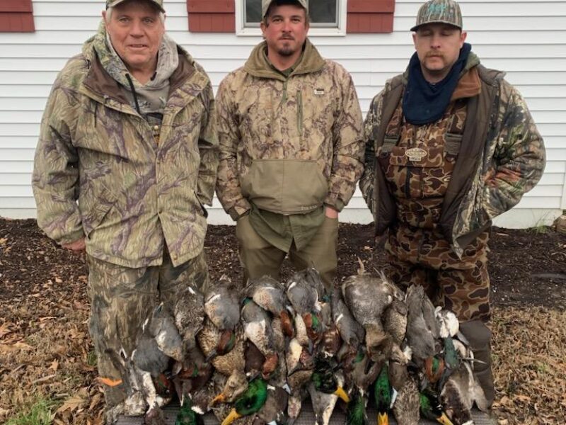 Fully Guided Waterfowl Hunts | Mud Creek