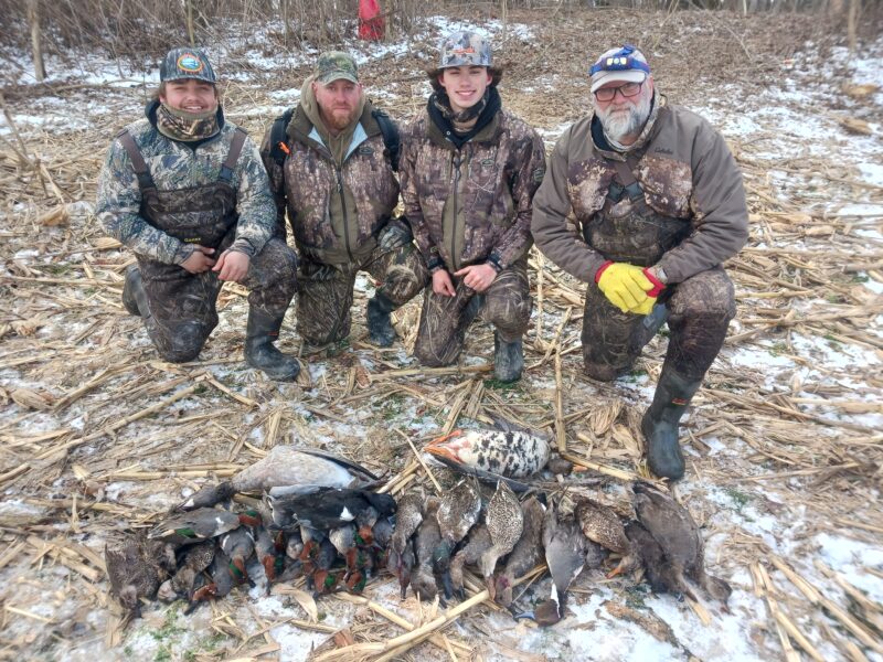 Fully Guided Waterfowl Hunts | Mud Creek